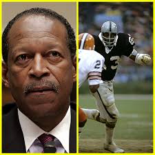 Remembering Gene Upshaw: A Legend On and Off the Field ...